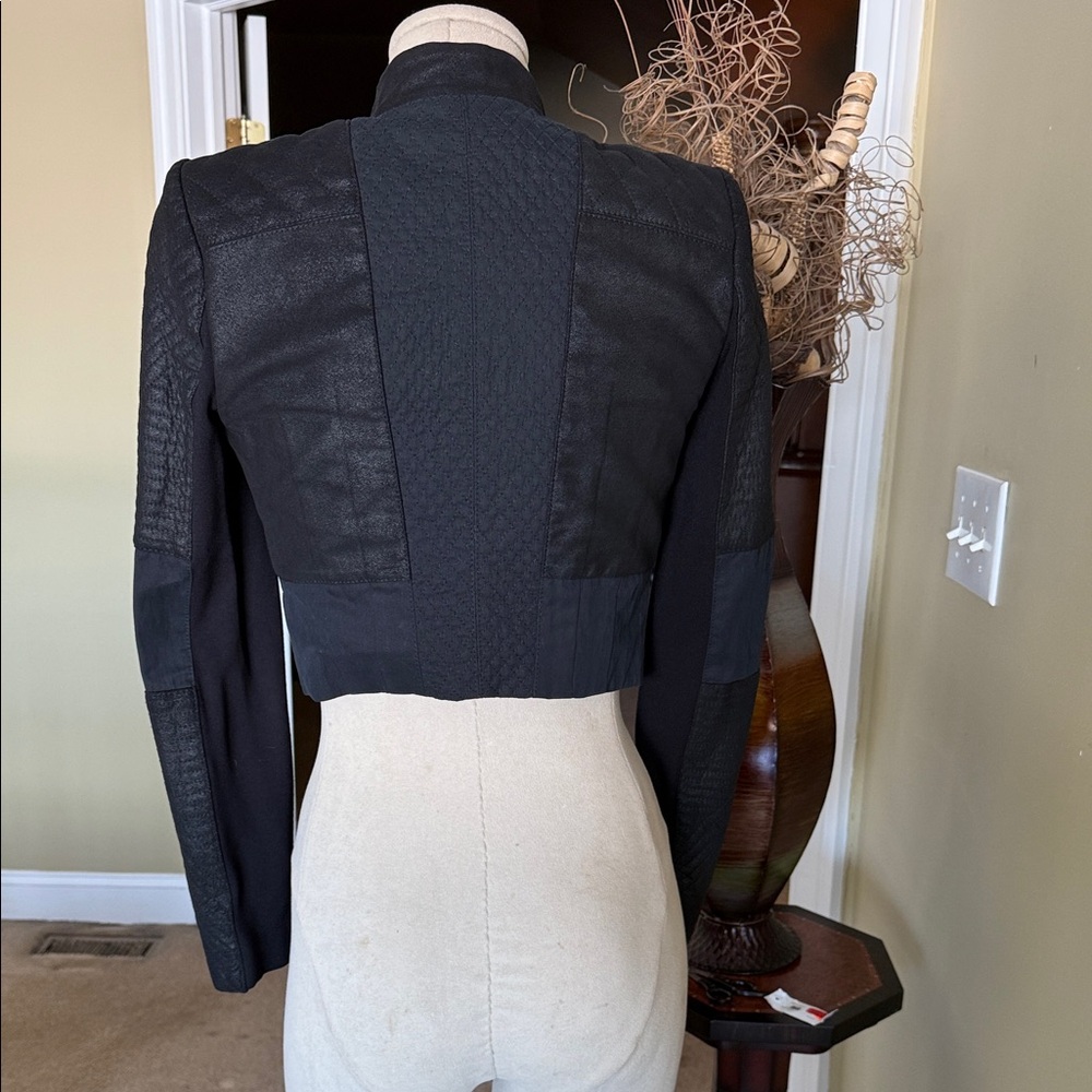 BCBGMaxAzria Black crop Jacket - Picture 2 of 5